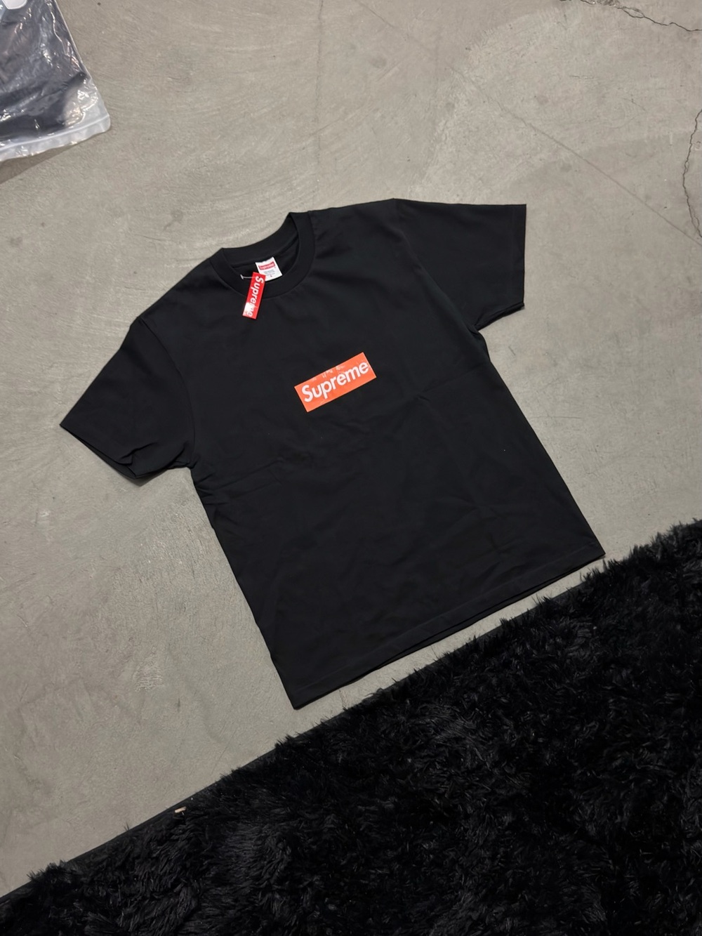 Supreme Red Logo Shirt Size Medium